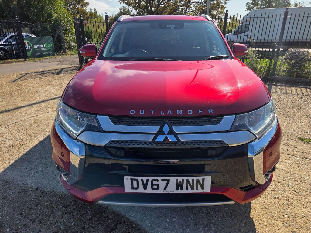 View MITSUBISHI OUTLANDER 2.0h 12kWh 4hs CVT 4WD Euro 6 (s/s) 5dr