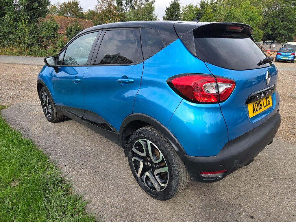 RENAULT CAPTUR