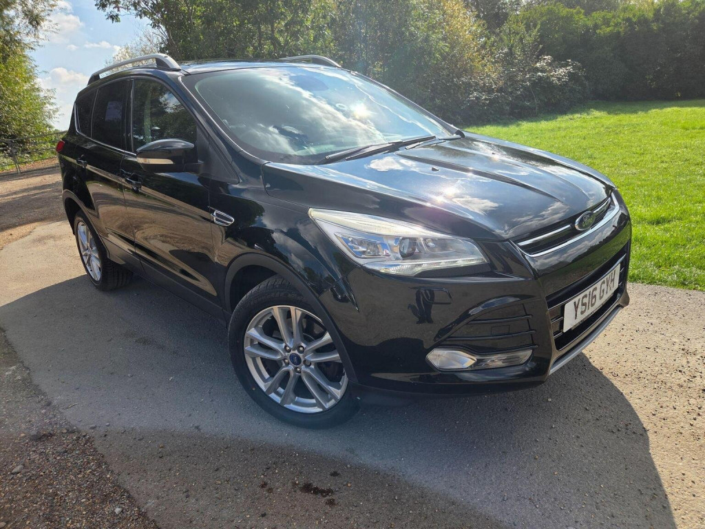 FORD KUGA