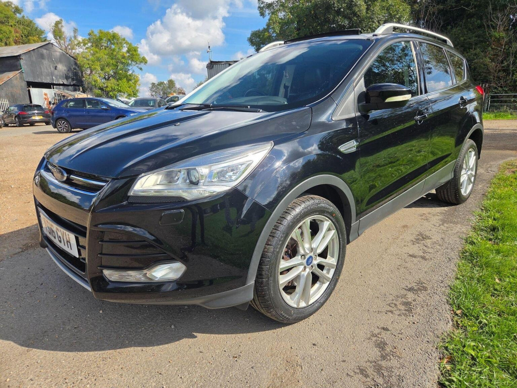 FORD KUGA