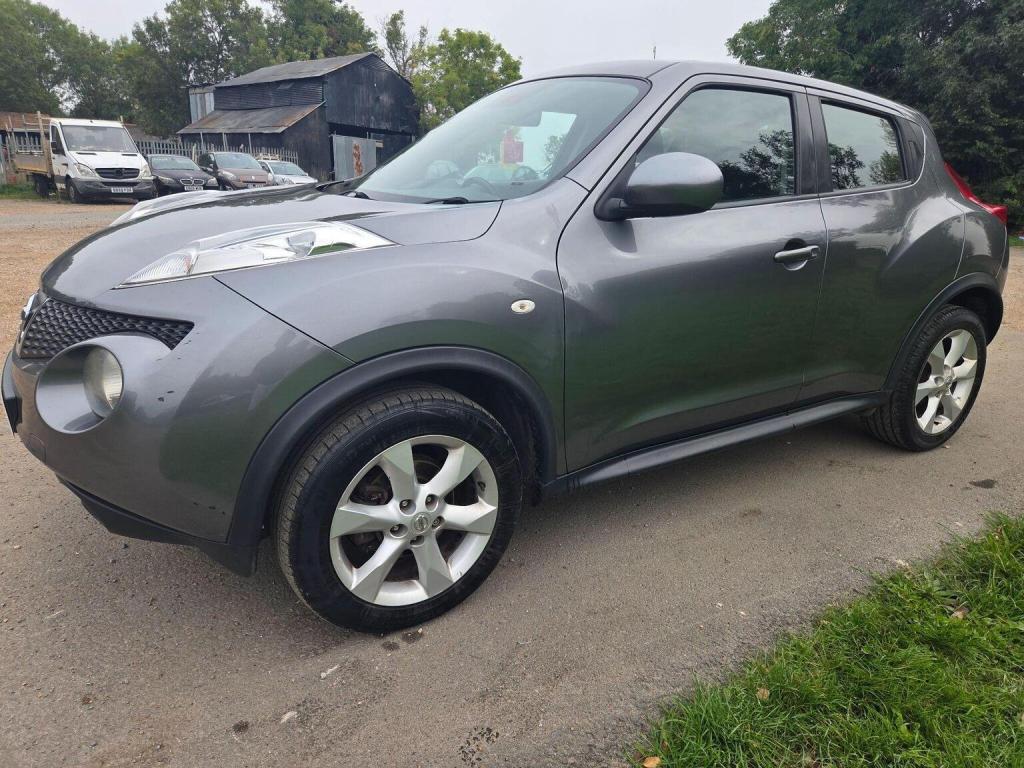 NISSAN JUKE