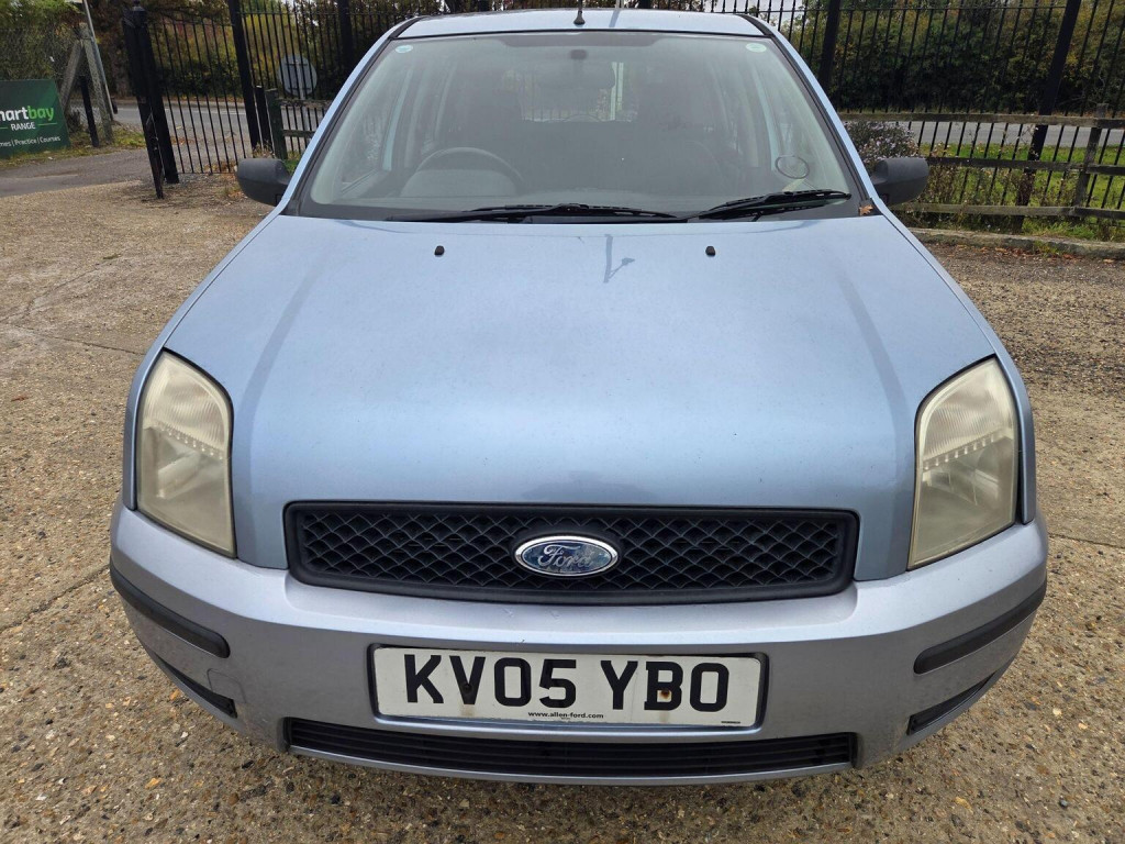 View FORD FUSION 1.4 TD 2 5dr