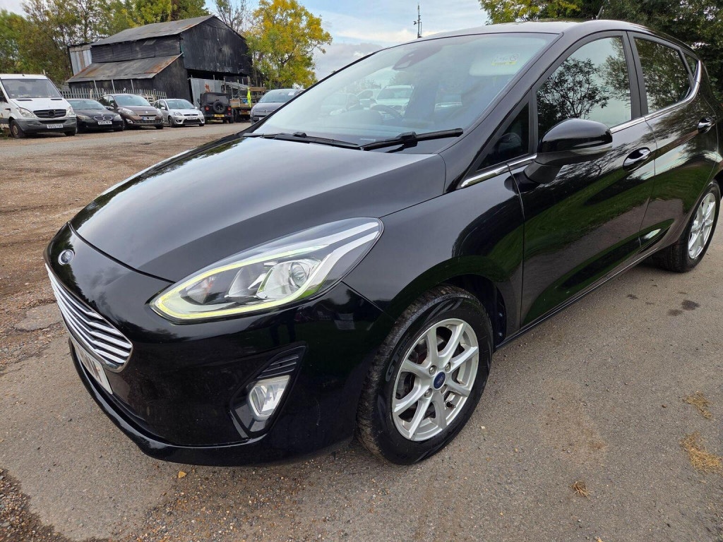FORD FIESTA