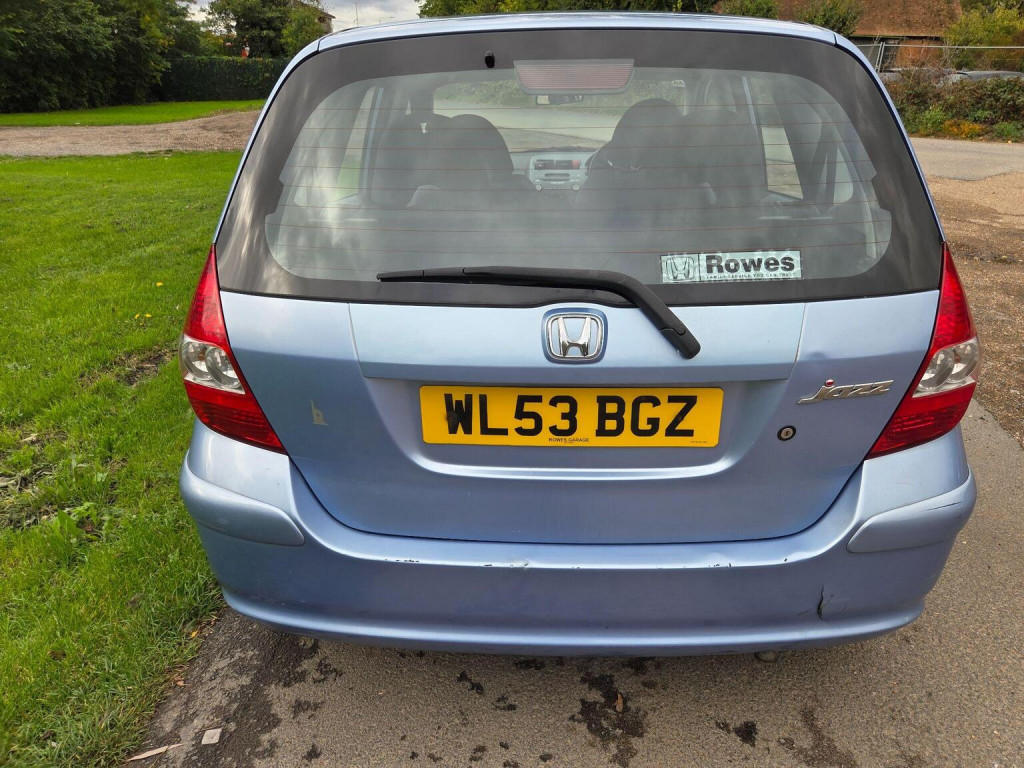 HONDA JAZZ