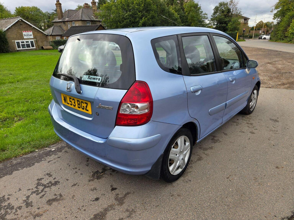 HONDA JAZZ