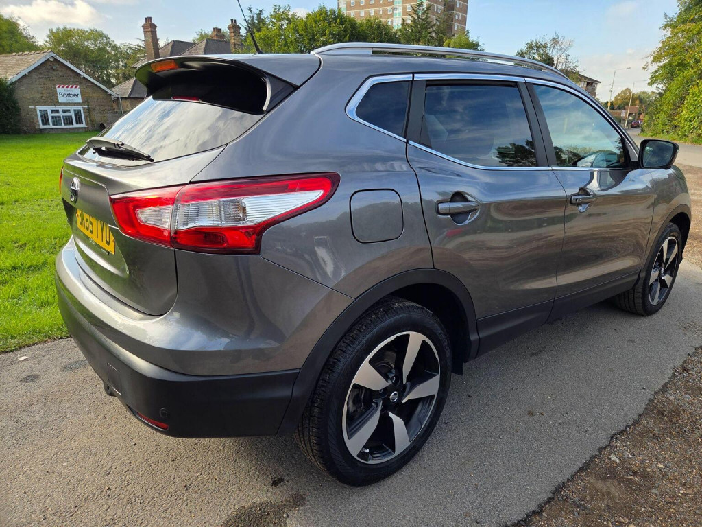 NISSAN QASHQAI