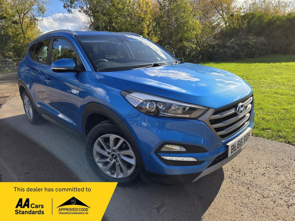 View HYUNDAI TUCSON 1.6 GDi Blue Drive SE Nav Euro 6 (s/s) 5dr