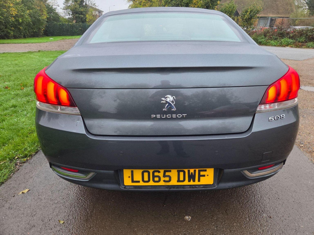 PEUGEOT 508
