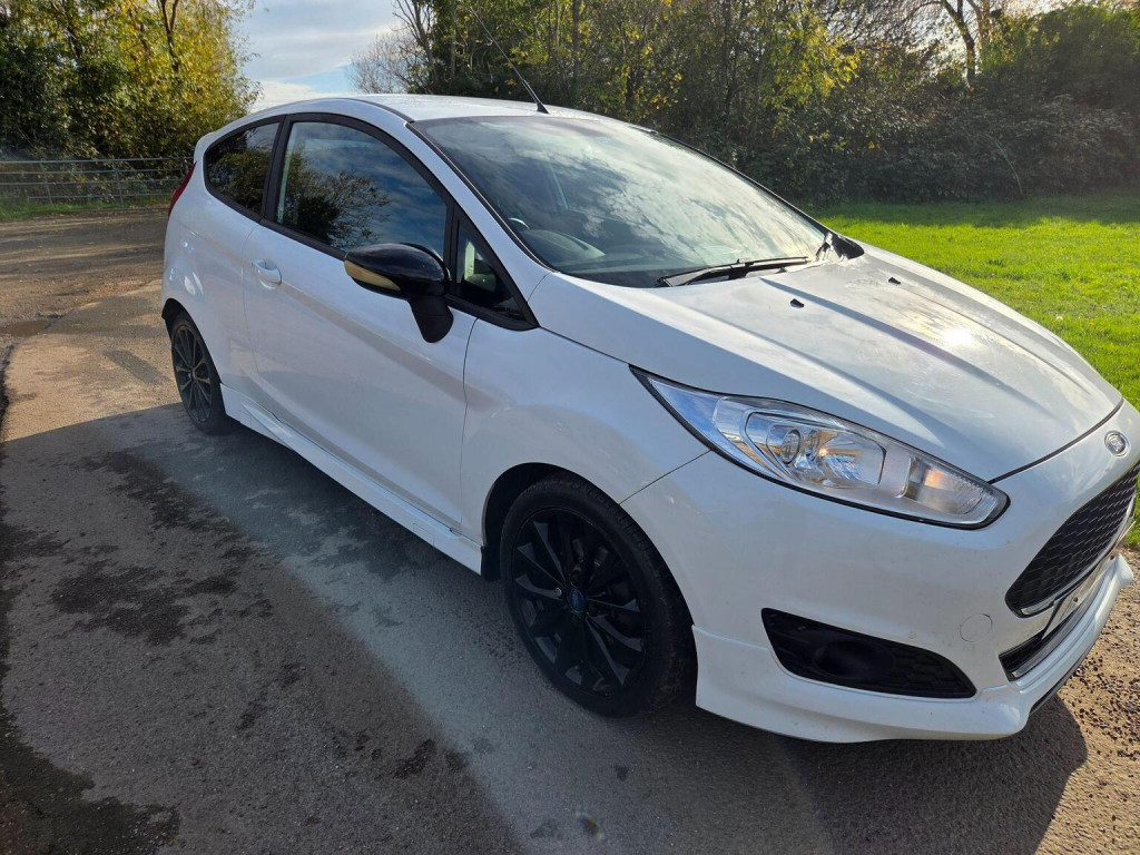 View FORD FIESTA 1.0T EcoBoost Zetec S Euro 5 (s/s) 3dr
