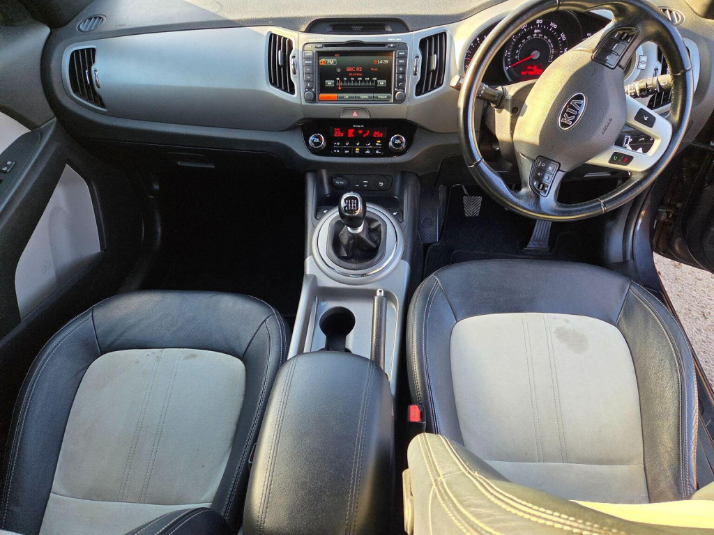 KIA SPORTAGE