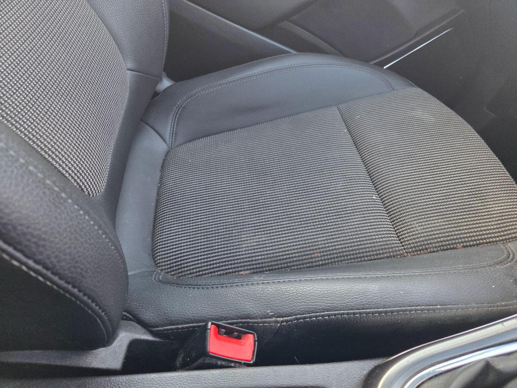 View VAUXHALL ASTRA 2.0 CDTi ecoFLEX SE Euro 5 (s/s) 5dr