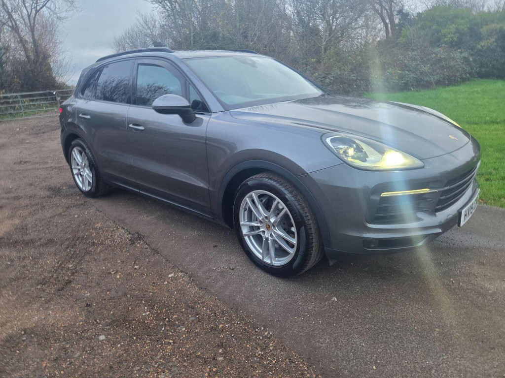 View PORSCHE CAYENNE 2.9T V6 S TiptronicS 4WD Euro 6 (s/s) 5dr