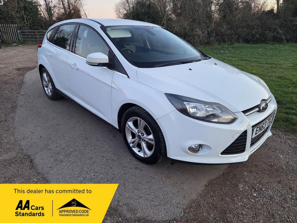 View FORD FOCUS 1.0T EcoBoost Zetec Euro 5 (s/s) 5dr