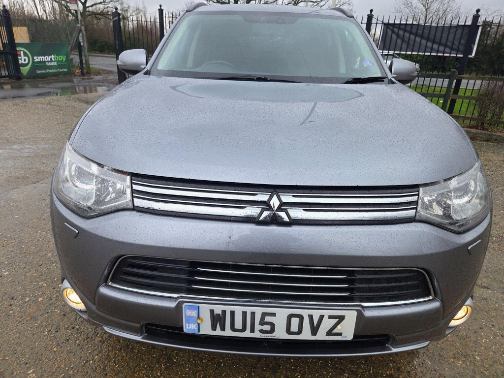 View MITSUBISHI OUTLANDER 2.0h 12kWh GX4h CVT 4WD Euro 5 (s/s) 5dr