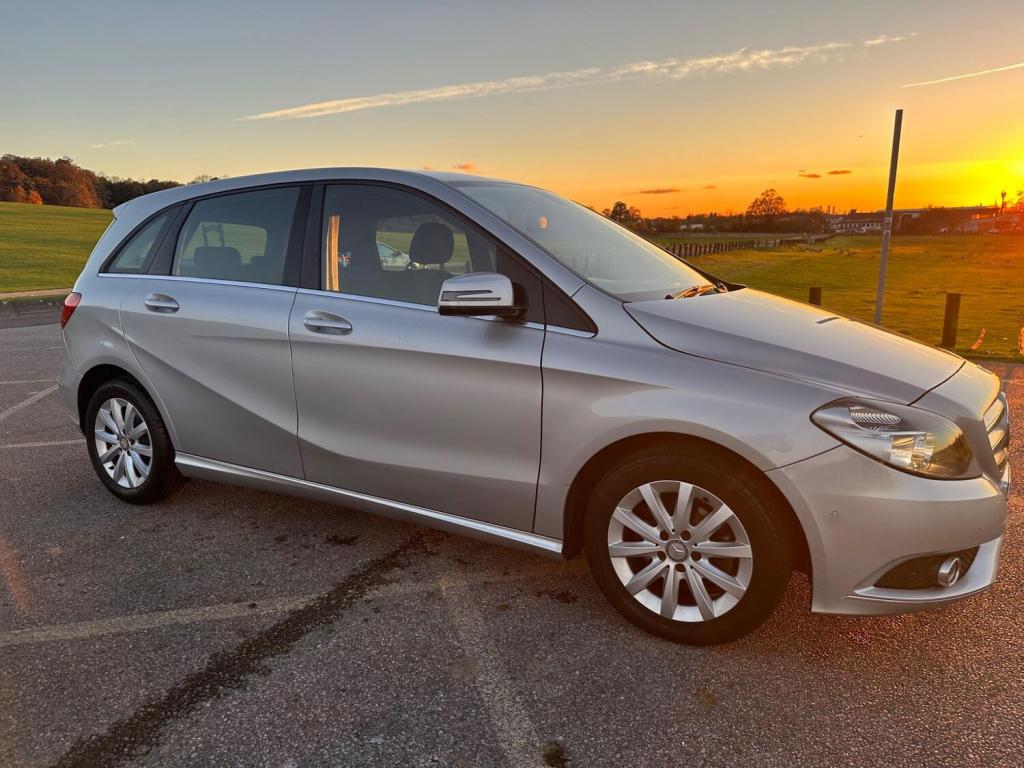 MERCEDES-BENZ B CLASS