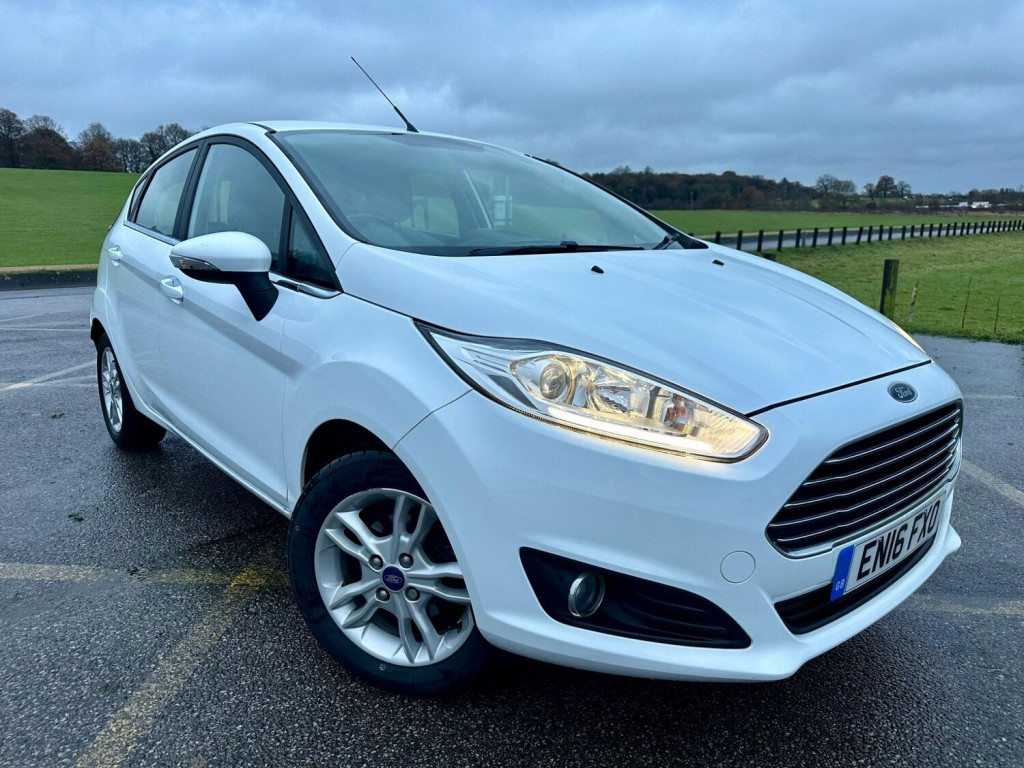 View FORD FIESTA 1.0T EcoBoost Zetec Euro 6 (s/s) 5dr