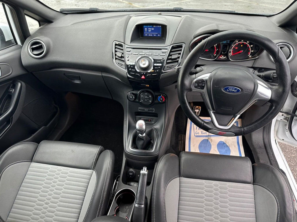 FORD FIESTA
