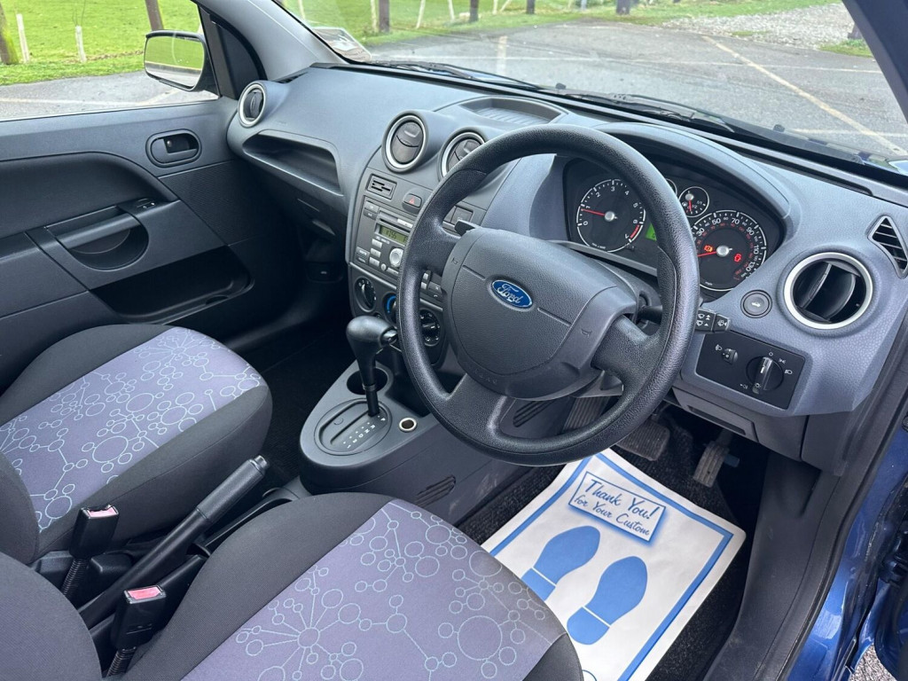 FORD FIESTA