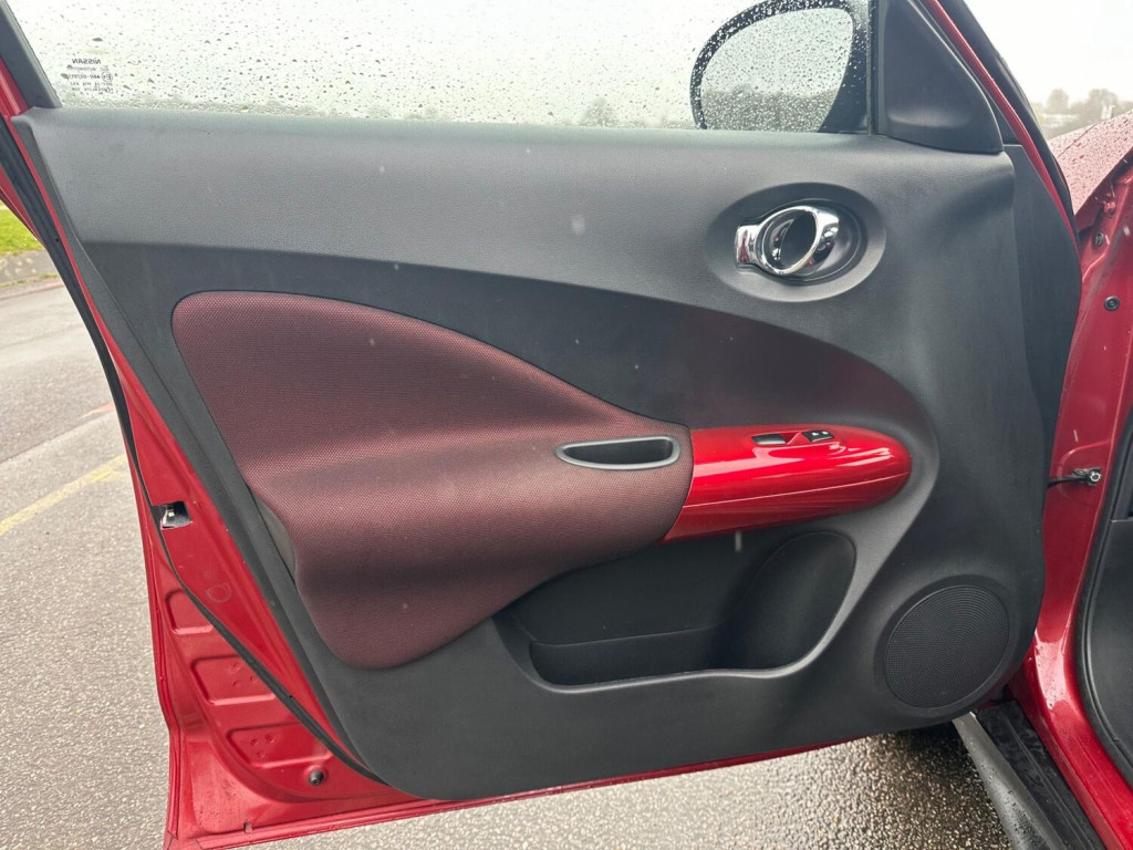 NISSAN JUKE
