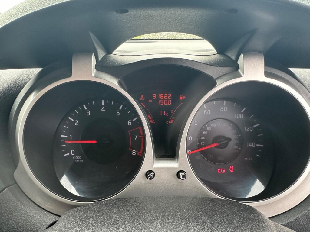 NISSAN JUKE