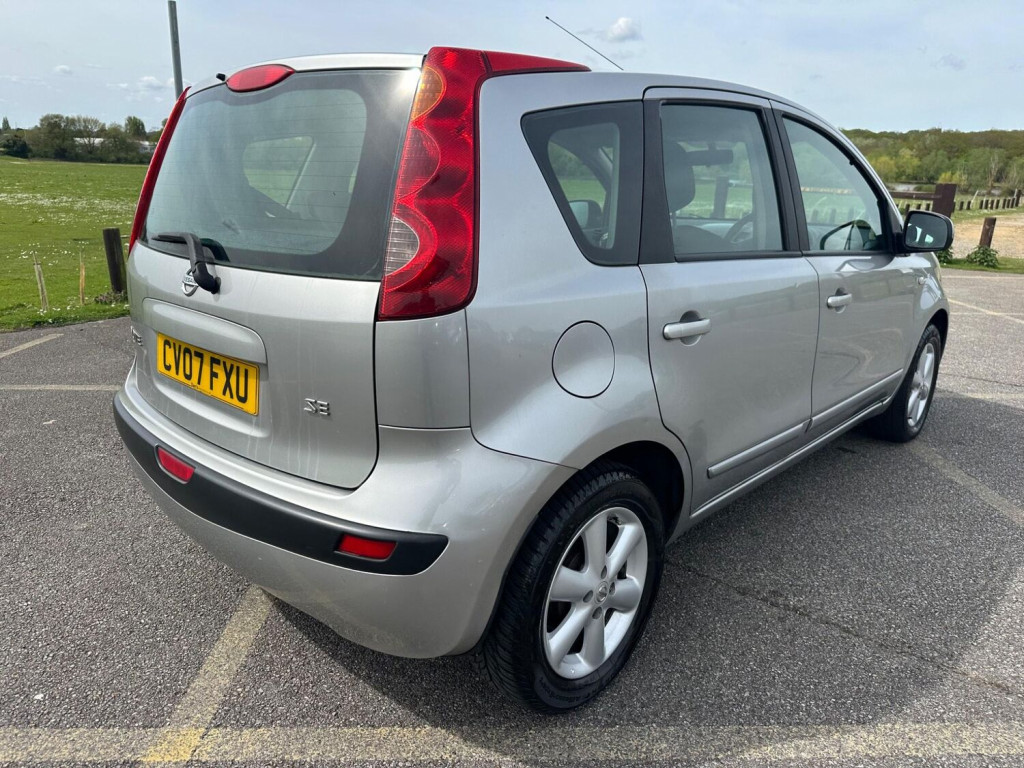 NISSAN NOTE