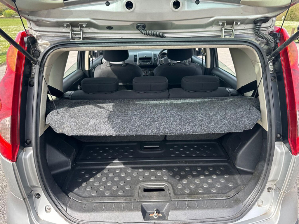 NISSAN NOTE