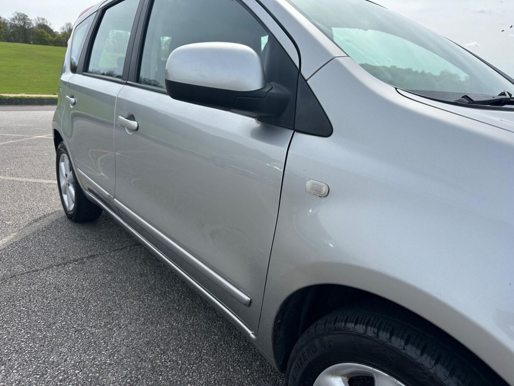 NISSAN NOTE