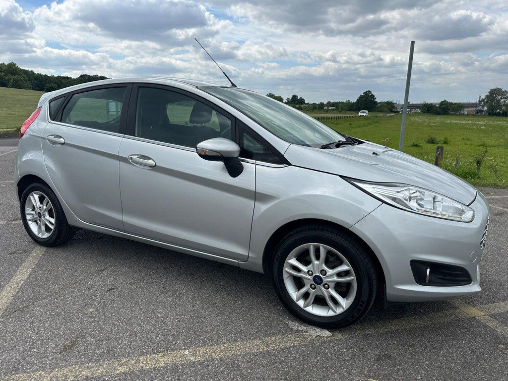 FORD FIESTA