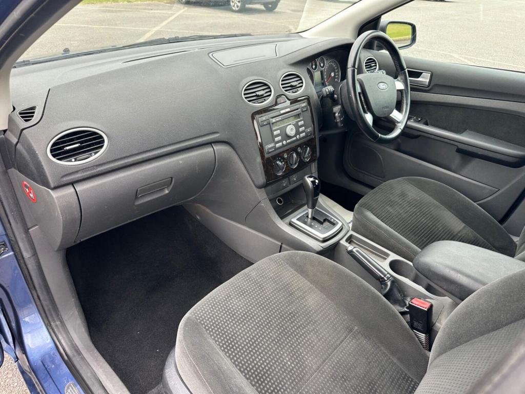 FORD FOCUS