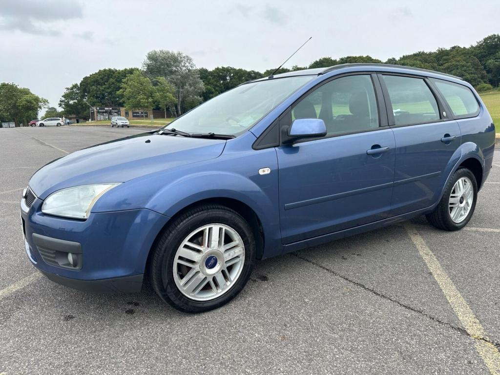 FORD FOCUS