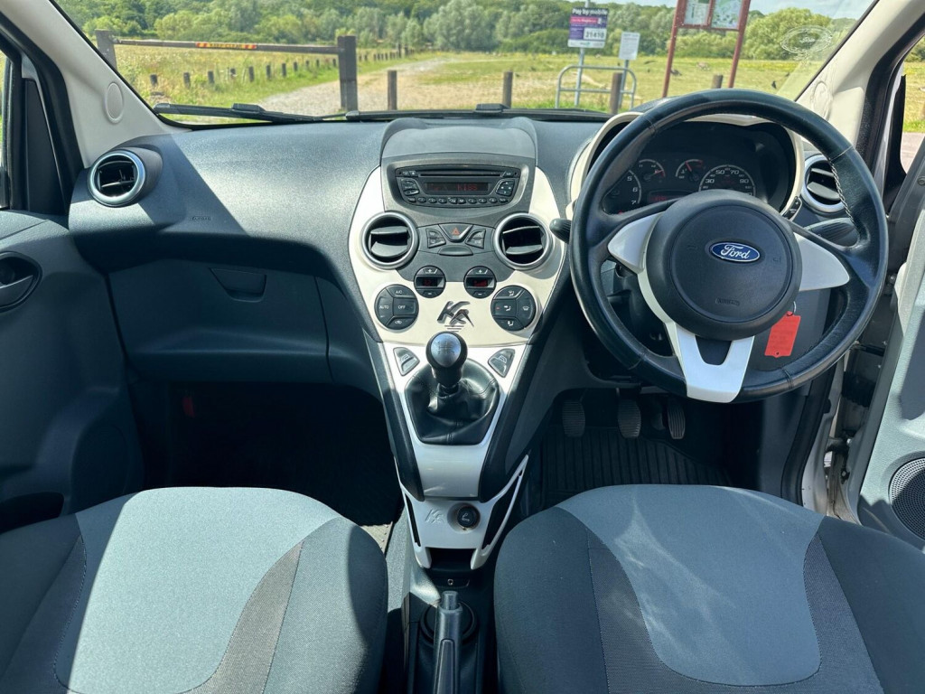 FORD KA