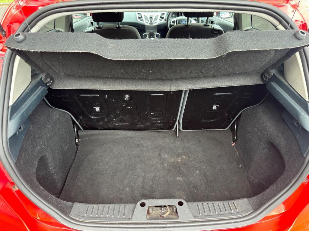 FORD FIESTA