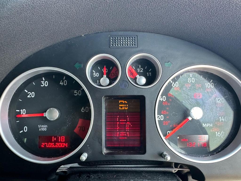 AUDI TT