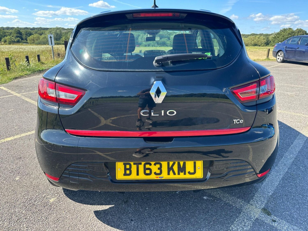 RENAULT CLIO