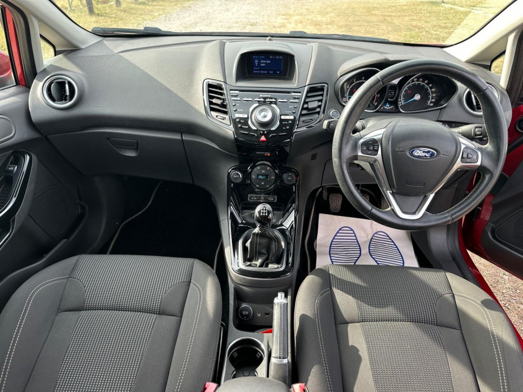 FORD FIESTA