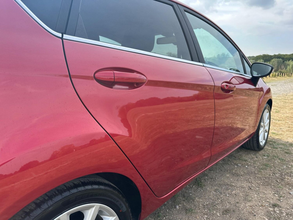 FORD FIESTA