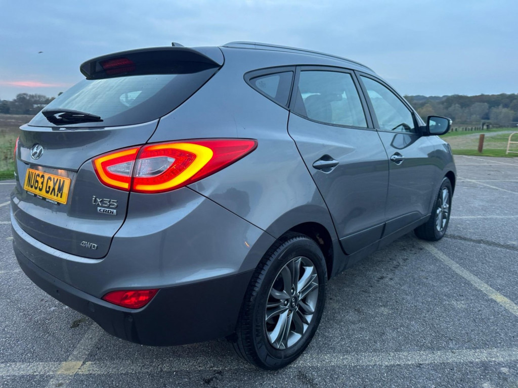 HYUNDAI IX35