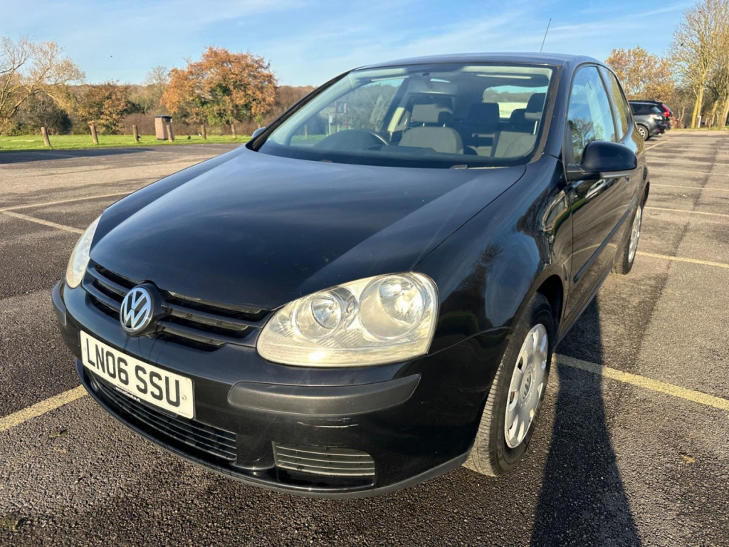 VOLKSWAGEN GOLF