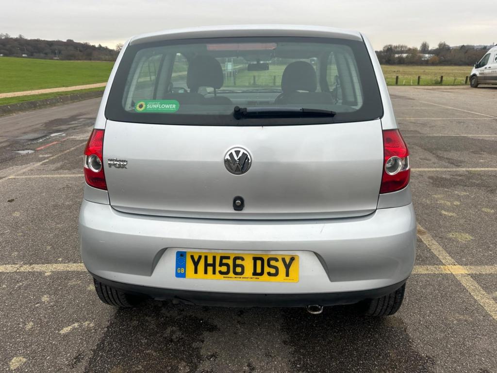 VOLKSWAGEN FOX