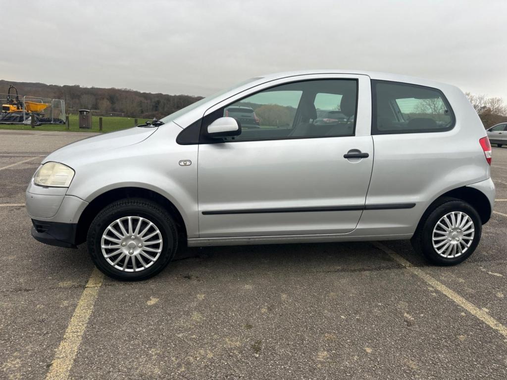VOLKSWAGEN FOX