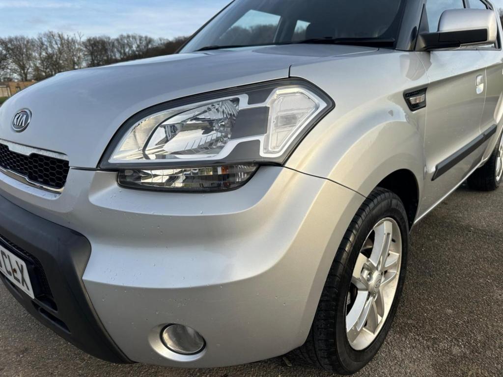 KIA SOUL