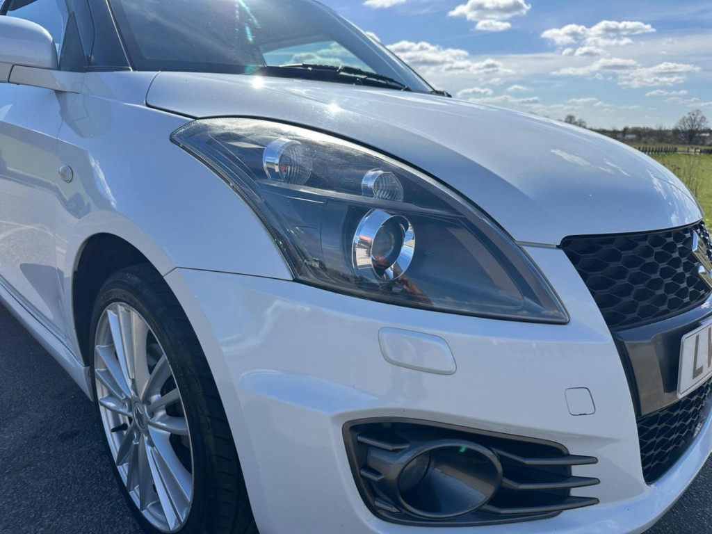 SUZUKI SWIFT
