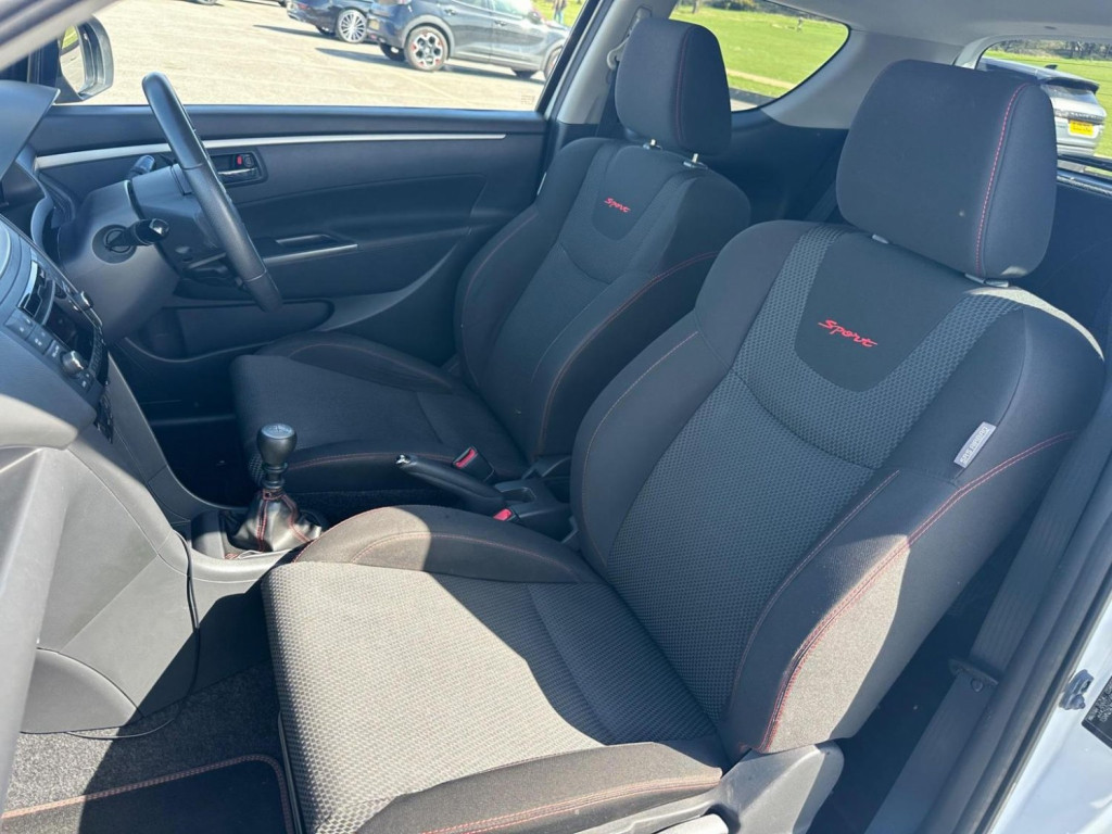 SUZUKI SWIFT