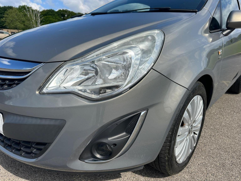 VAUXHALL CORSA