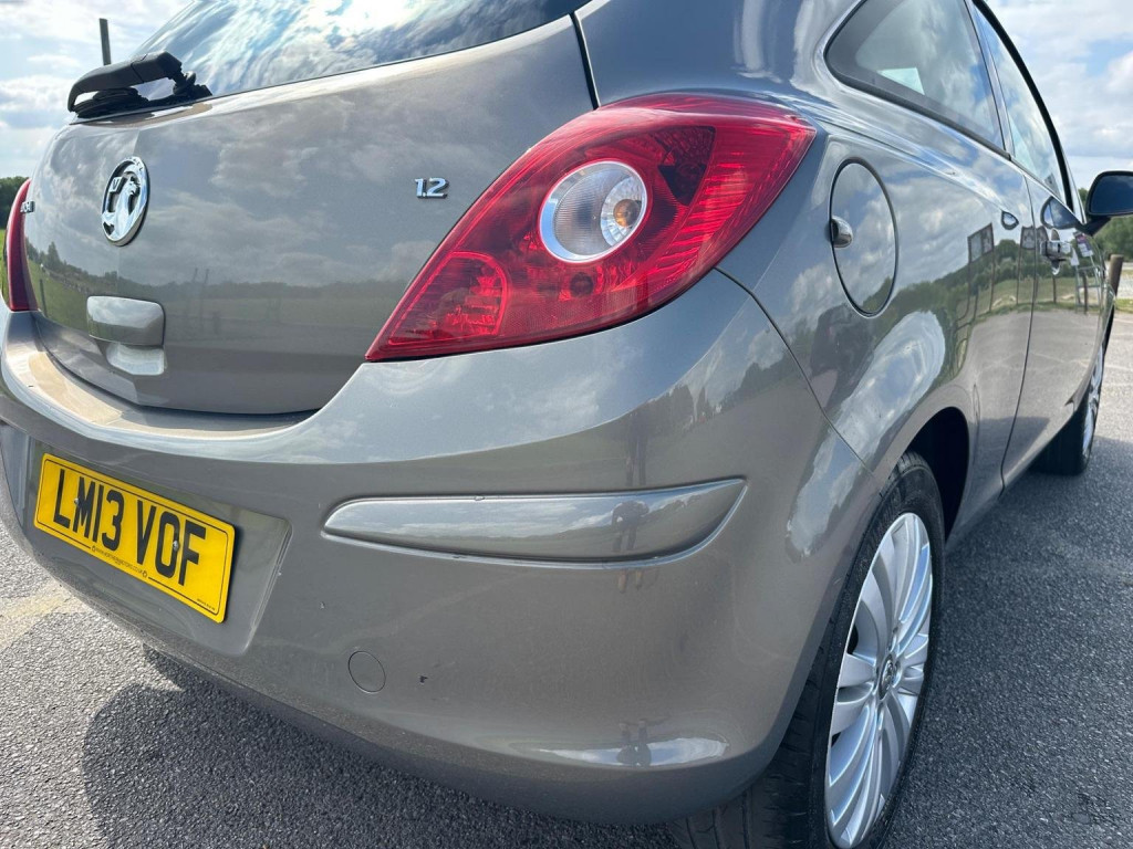 VAUXHALL CORSA