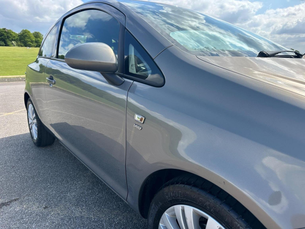 VAUXHALL CORSA