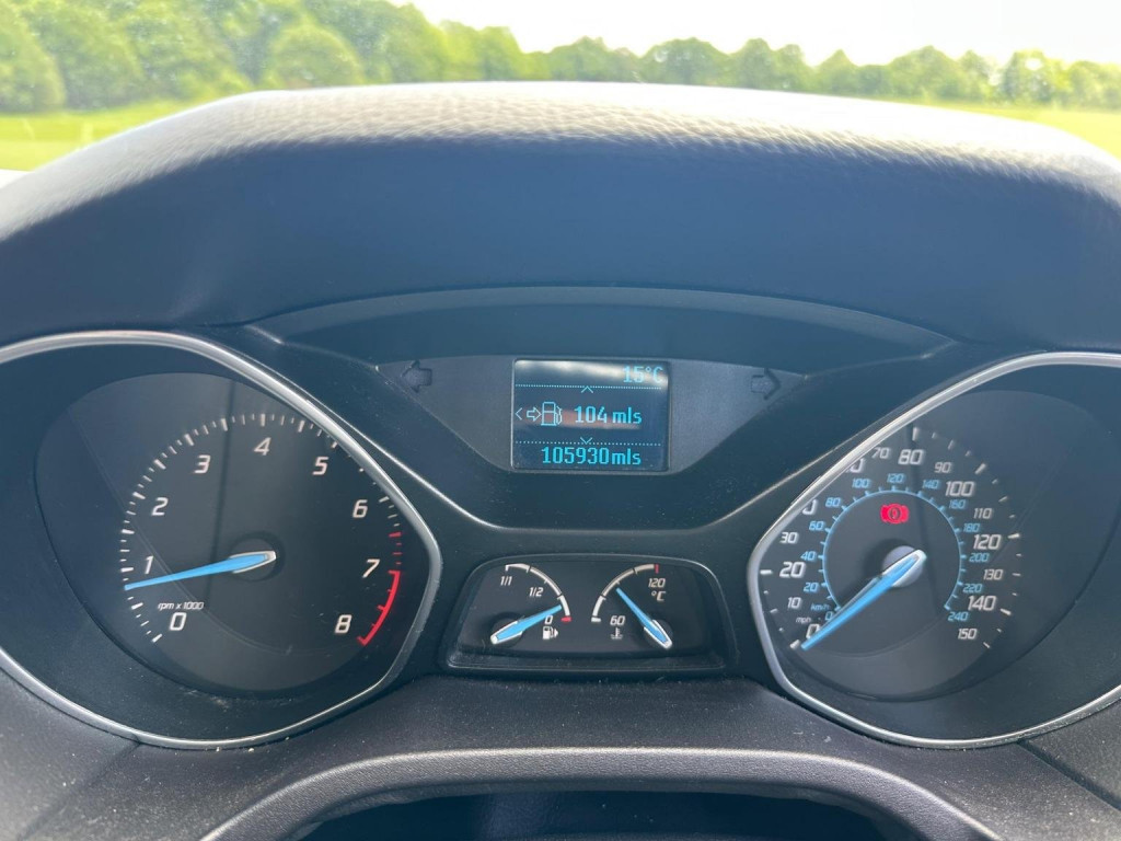 FORD FOCUS