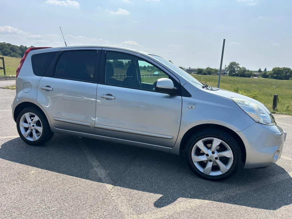 NISSAN NOTE