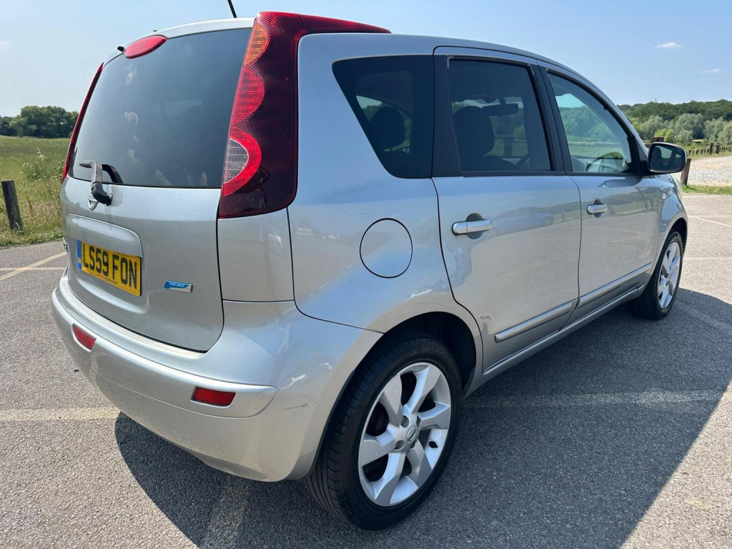 NISSAN NOTE