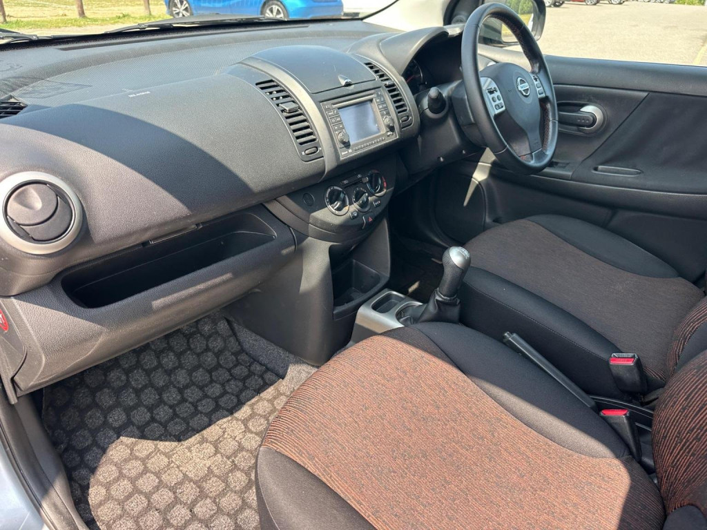 NISSAN NOTE